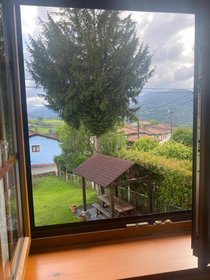 Villa Casa Luisa Biedes, Pilona Infiesto Exterior foto