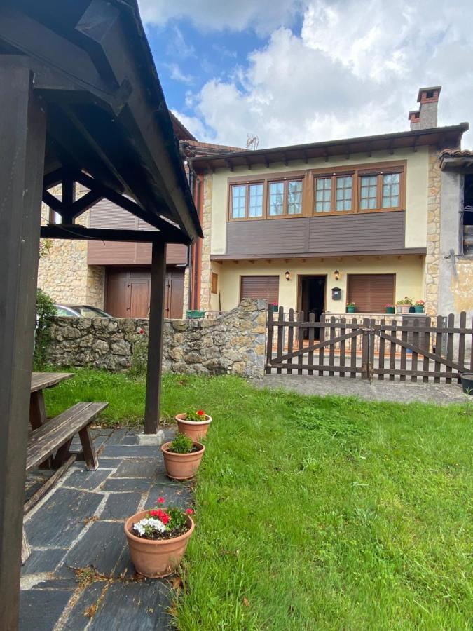 Villa Casa Luisa Biedes, Pilona Infiesto Exterior foto